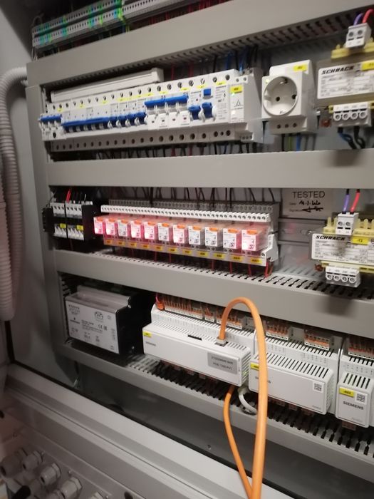 Бригада по слаботочных системах и электромонтаж