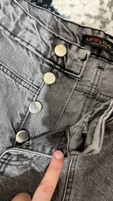 Темно коричневое тёплое пальто, брюки