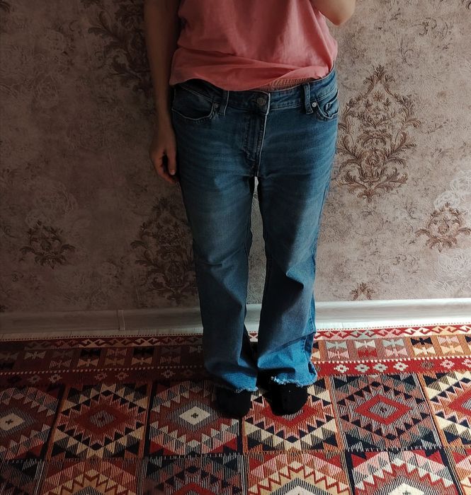 Джинсы Mango Sienna, размер 40

Продам джинсы Mango, мод