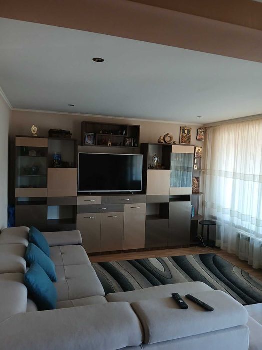 Продава се Къща в Созопол - 360 кв.м за 836 €/кв.м - Снимка #3