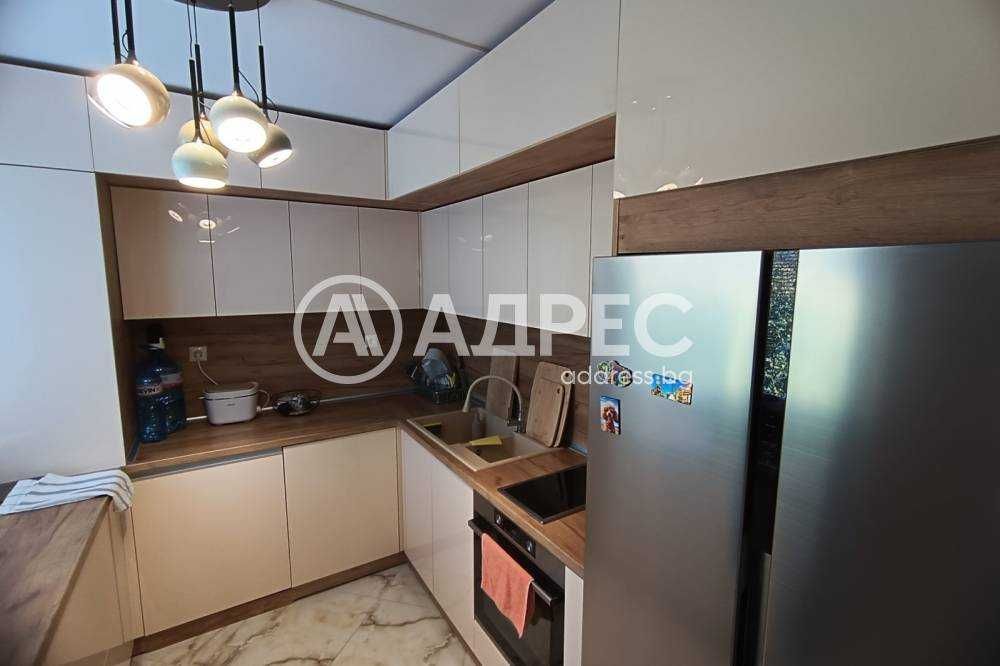 Тристаен апартамент ново строителство!