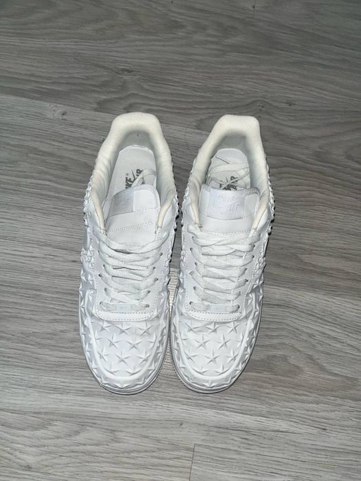 Nike Air Force Independence