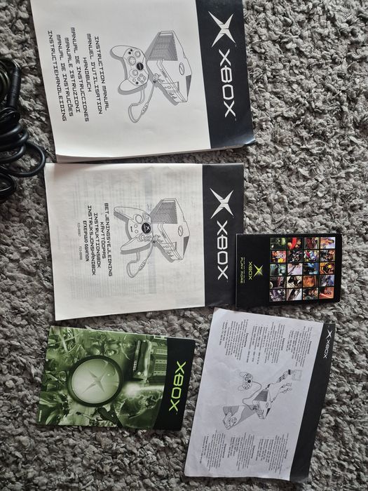 Xbox classic de colectie complet in cutia originală, 1 maneta, 1  joc cadou