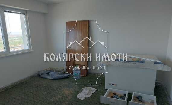 Продава се Тристаен апартамент в Горна Оряховица - 80 кв.м за 831 €/кв.м - Снимка #4