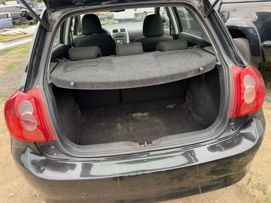 Toyota Auris 2007г 2.2 177 кс НА ЧАСТИ