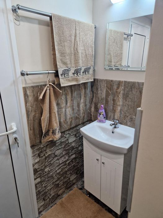 Дава се под наем Етаж от къща в Пловдив, Кючук Париж - 50 кв.м за 350 € - Снимка #3