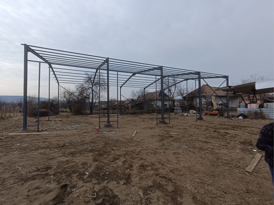 Hala metalica 12m latimw x 26 m lungime x 4 m strasina din ipe 180
