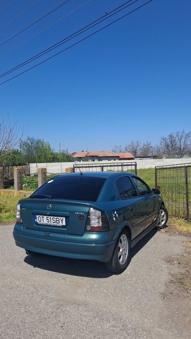 Vând Opel astra g