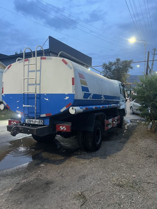 Продам водовоз в очнь хорошом состояние