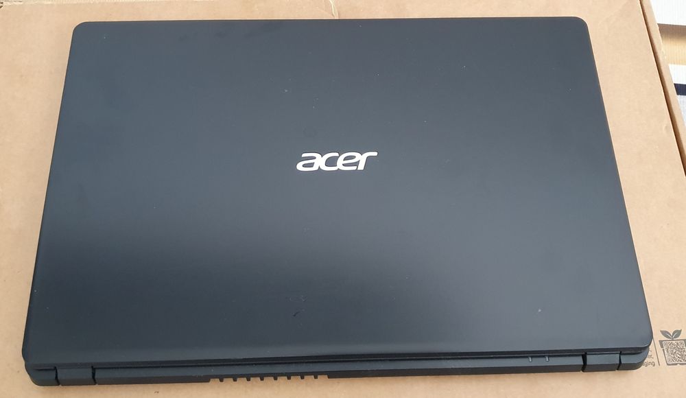 Продам ноутбук aser