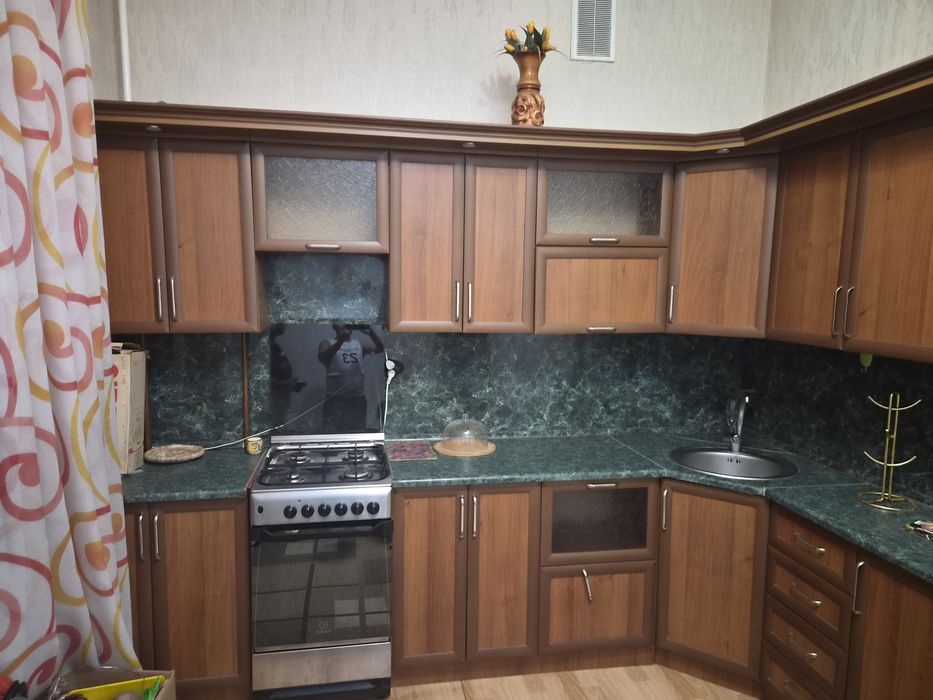 Продам кухонный гарнитур