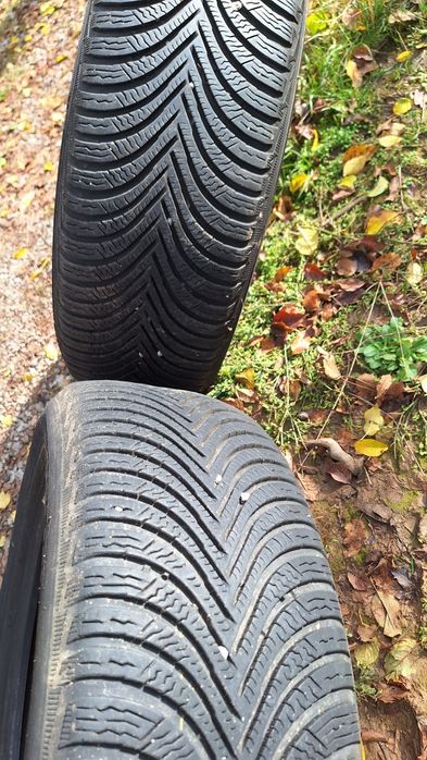 205 55 16 Michelin Alpin 5 два бр