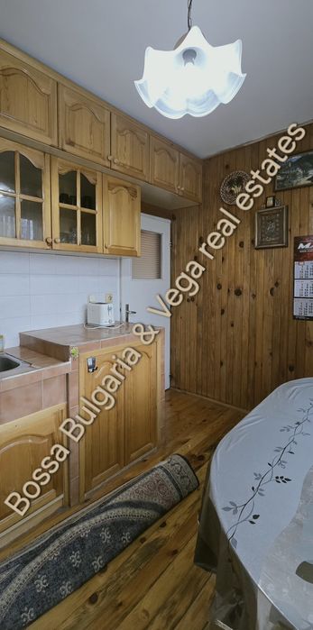 Продава се Тристаен апартамент в Горна Оряховица - 75 кв.м за 1156 €/кв.м - Снимка #7