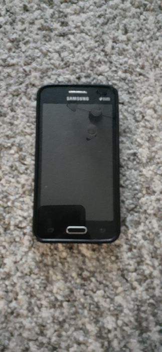 Продам      телефоны