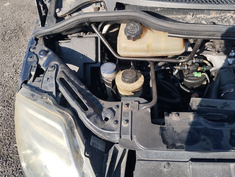 Dezmembrari Citroen C8 (EA, EB) (2002-2014) 2.0 HDi Motorina