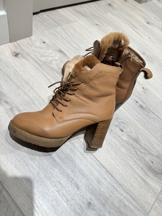 Зимние ботинки кожанные