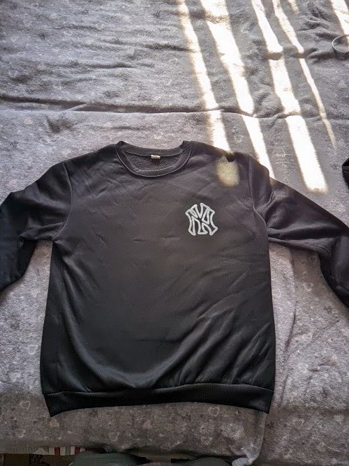 Продам 3 кофты не дорого