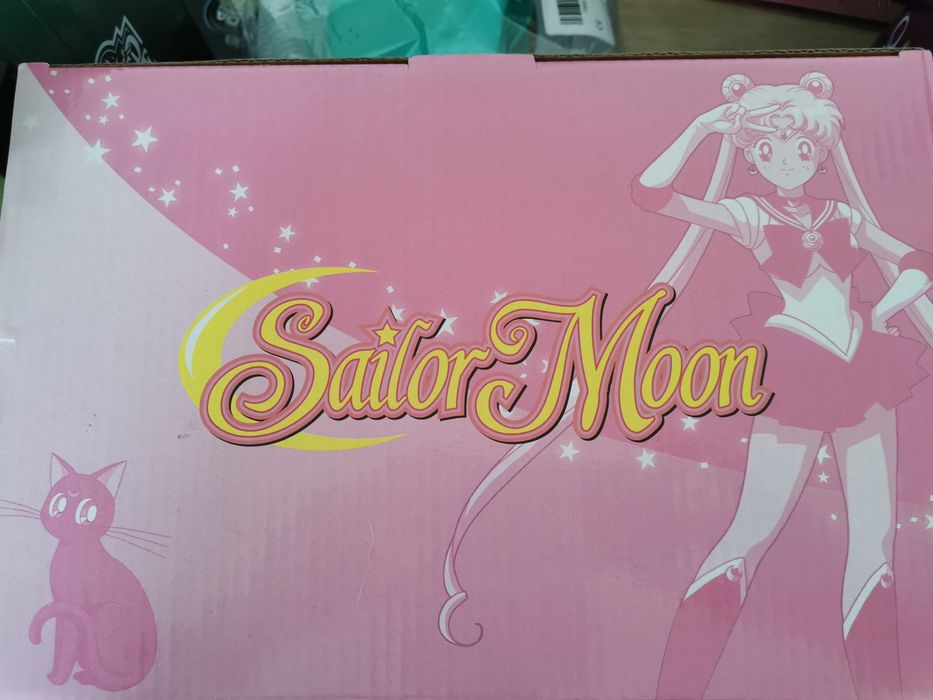 Ceainic Luna Sailor Moon nou
