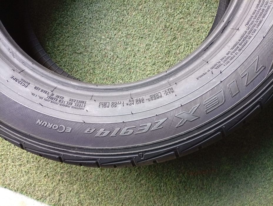 215 60 16 Falken 60 lei bucata
