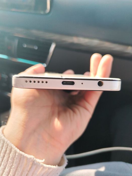 Tecno camon 19pro 8+8/128