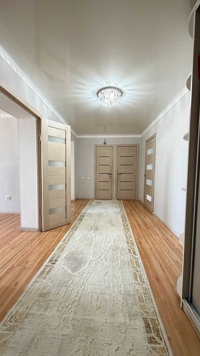 Продается двушка на 12ом микрорайоне по горячей цене