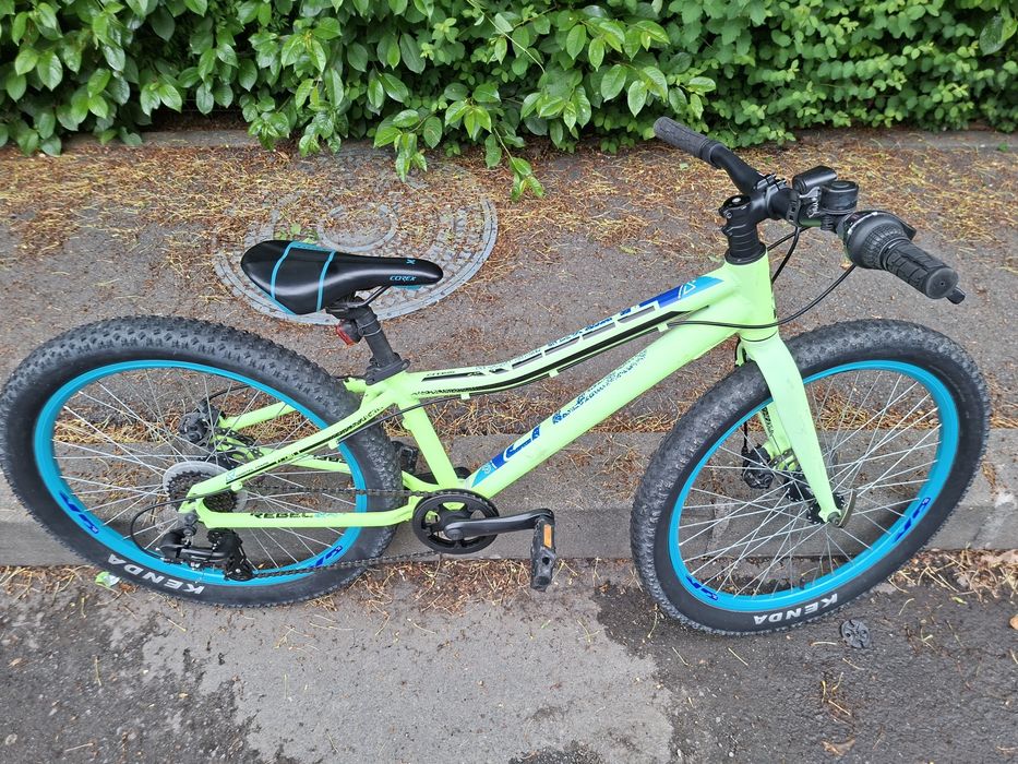 Bicicleta rockrider / mtb cross rebel 24