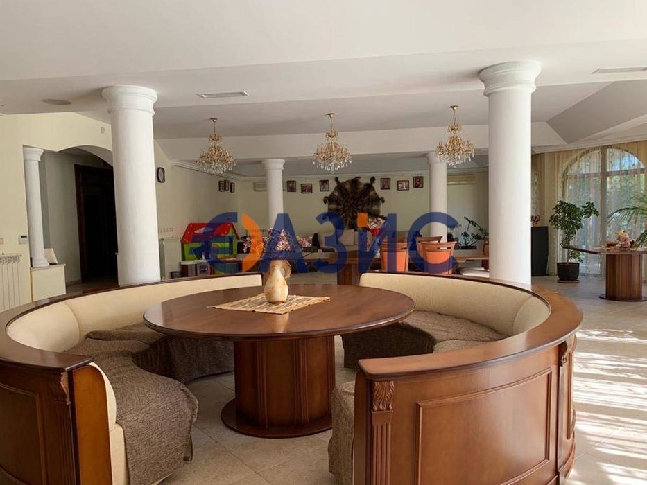 Продава се Къща в Варна, Младост 1 - 1900 кв.м за 470 €/кв.м - Снимка #5