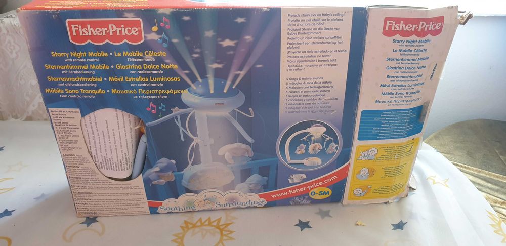 Carusel pentru bebe Fisher Price cu proiectie si telecomanda