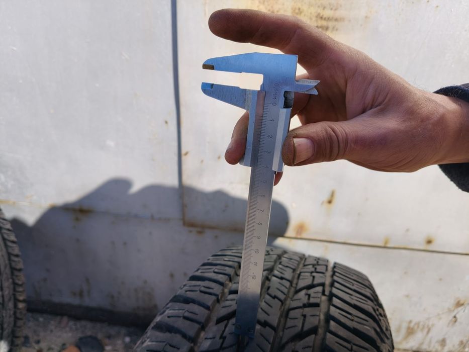 Продам шины Yokohama Geolander.