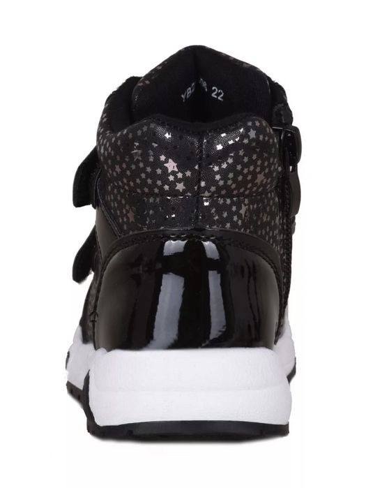 Детская обувь