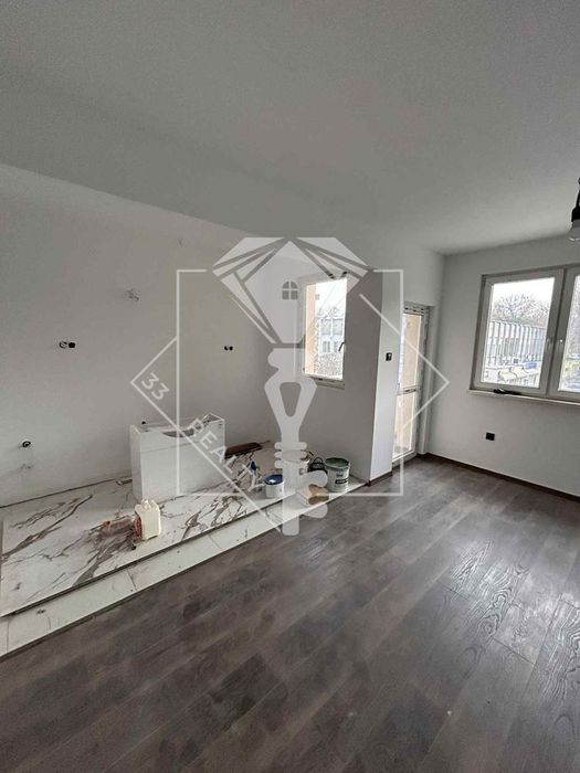 Продава се Етаж от къща в Пловдив, Гагарин - 92 кв.м за 998 €/кв.м - Снимка #3