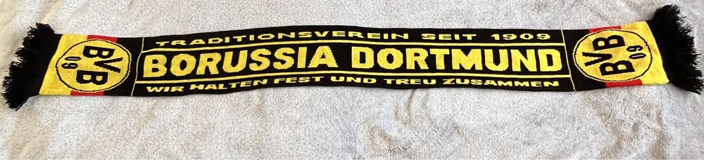 Borussia Dortmund шал
