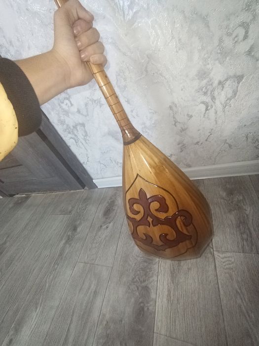 Срочно Продам домбру