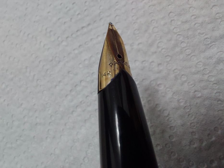 Stilou Parker 65 penita aur 14k