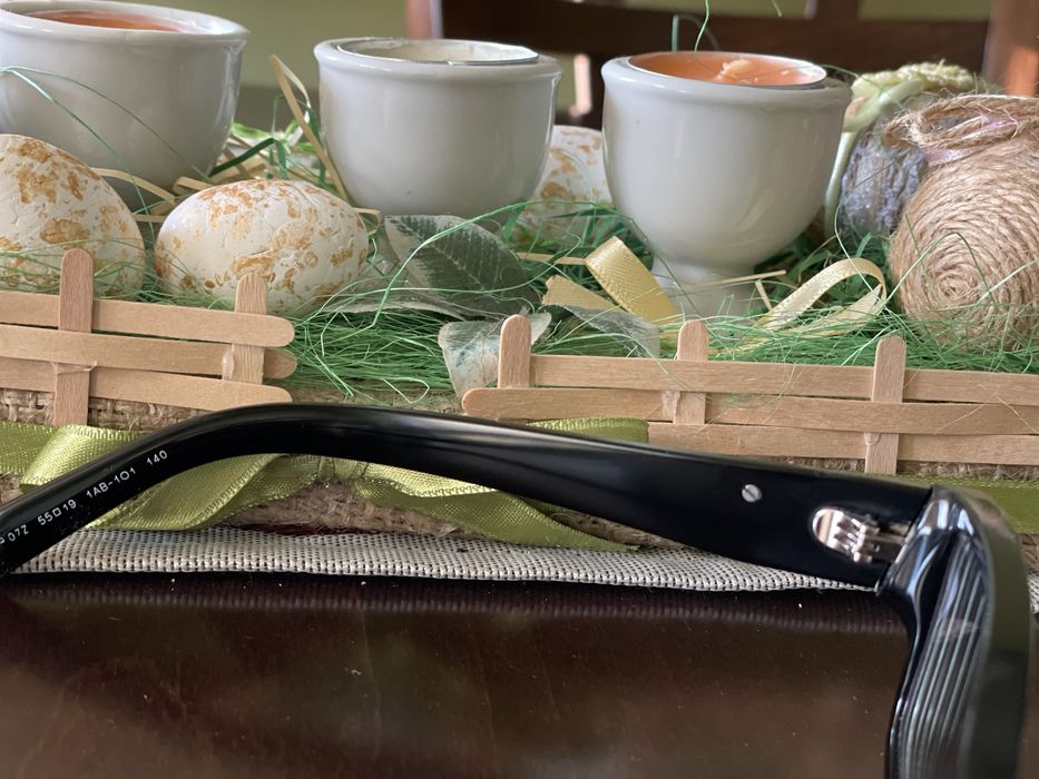 Готови за употреба очила с оригинална рамка на PRADA