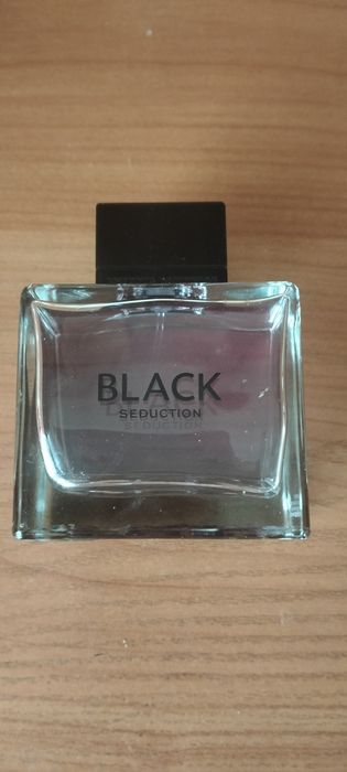 Продам мужской парфюм