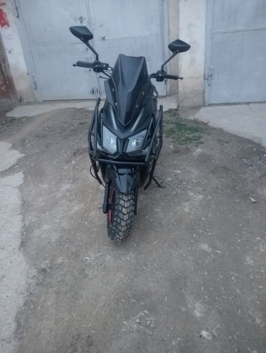 Транспорт скутер