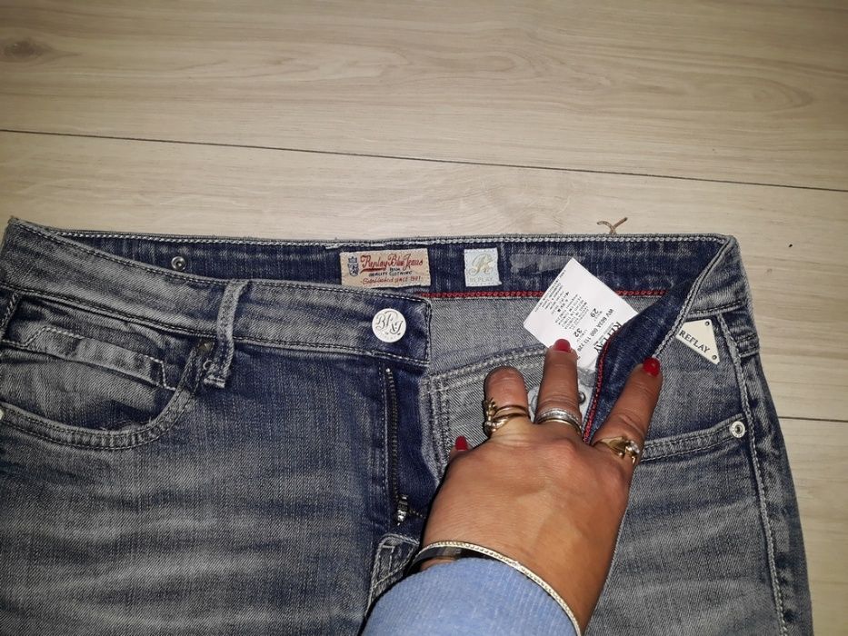 Продавам маркови дънки  Цени народни !!!