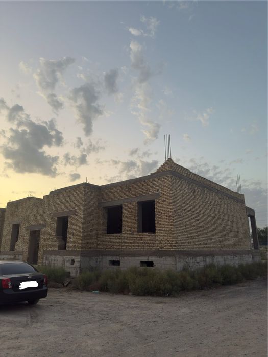 Qurilish tugallanmagab ko’p qavatli turar-joy