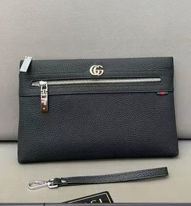 Чанта клъч естесвена кожа Louis vuitton ,Gucci,Prada