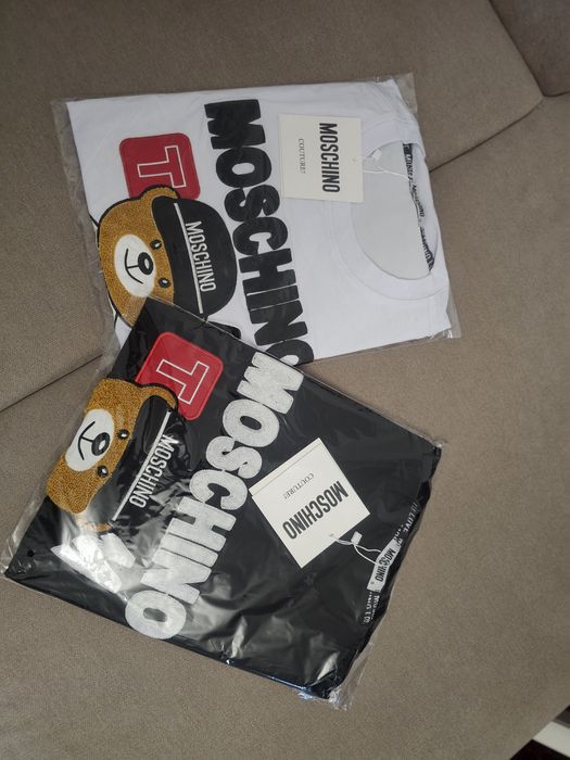 Tricou & Pantalon scurt  Moschino