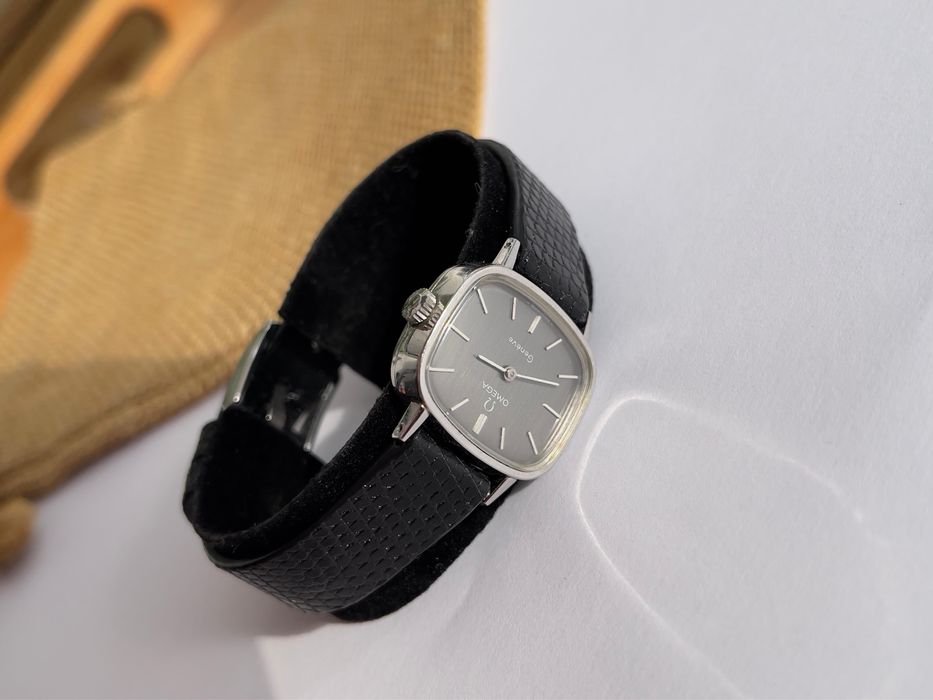 Omega Lady - Mecanic - placat aur alb 18k - impecabil