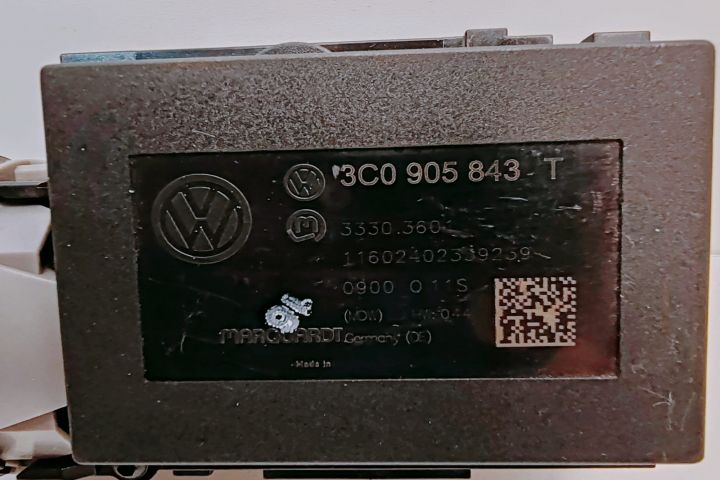 Contact Pornire  cu Cheie 3C0905843T Volkswagen VW Passat B6 seria