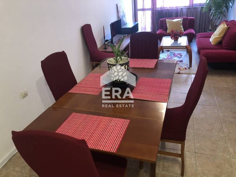 Дава се под наем Тристаен апартамент в Варна, Окръжна болница - 100 кв.м за 700 € - Снимка #3