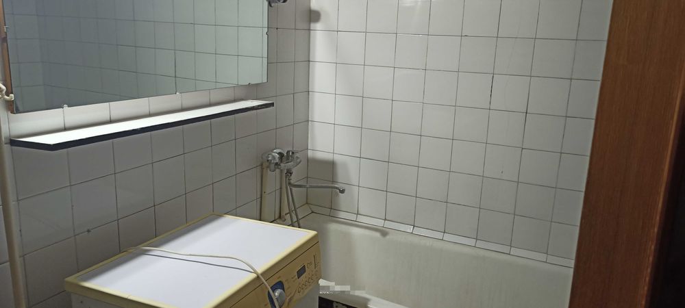 СРОЧНО! Своя — 2х-комнатная квартира с двориком у метро Космонавтов