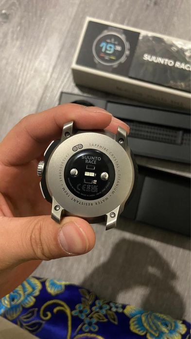SUUNTO race titanium
