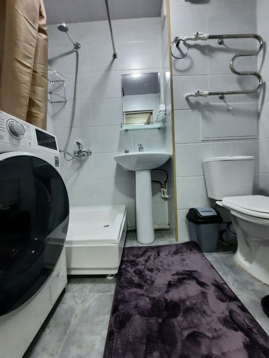 Аренда квартира 1/4/5 М.улугбек район Сайохат гостиница