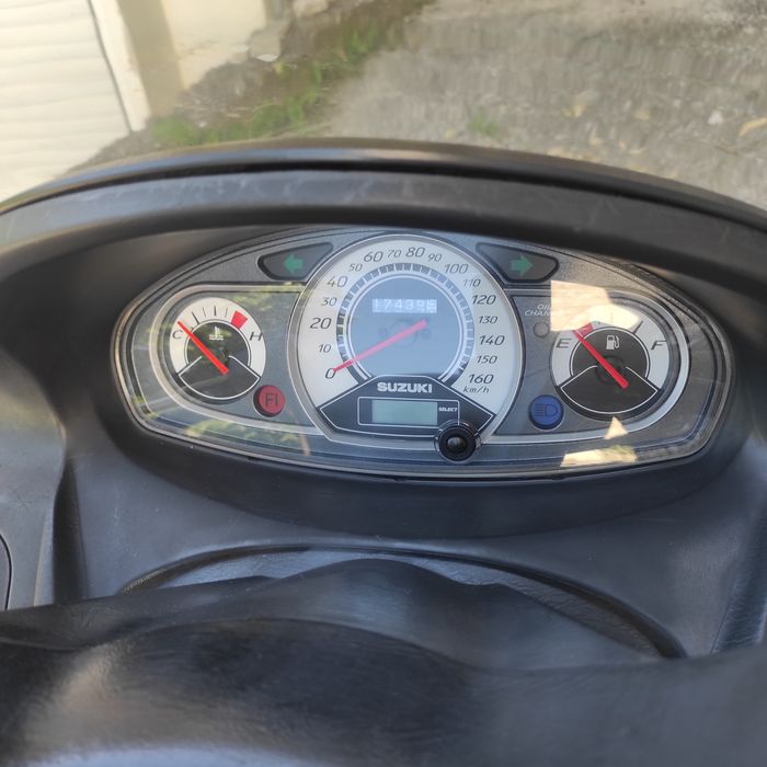 Suzuki Burgman 200, 2008