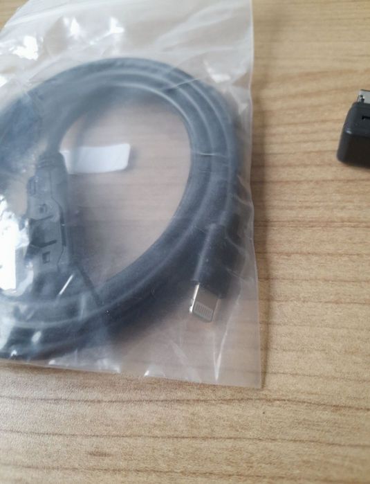 Cablu aux media adaptor jack tata mama iphone apple AMI MMI 2G 3G Plus