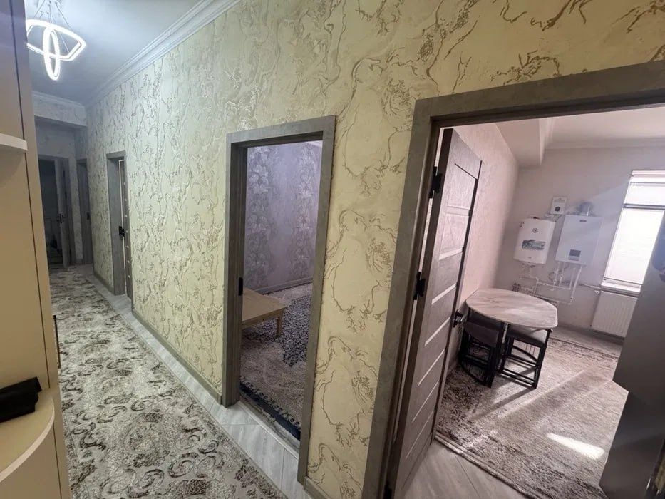 Сергели. 3/4/9 70 м². Курувчилар дахаси продаётся квартира